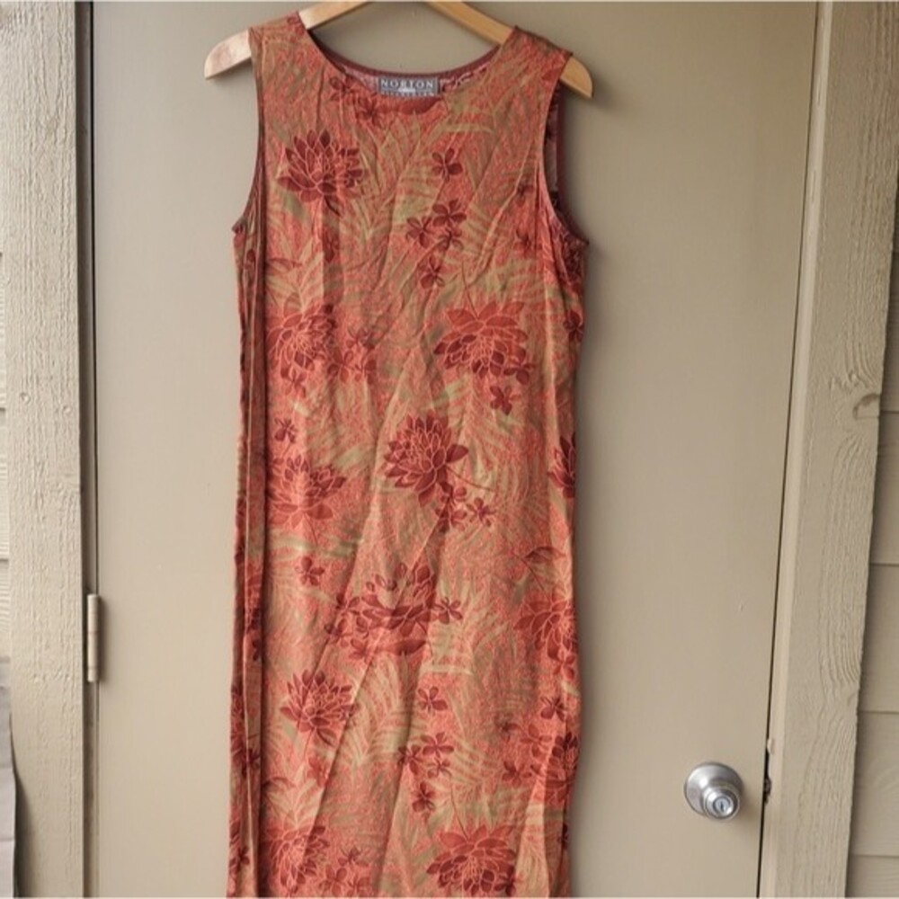 Norton Petite Floral Natural Tones Sleeveless Maxi Dress